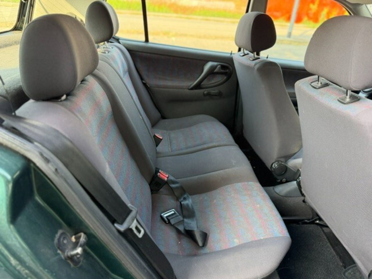 Volkswagen Polo 1.4 cat 5 porte Comfort (11)