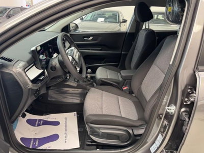 Kia Stonic 1.0 t-gdi Urban (5)