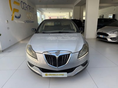 Lancia Delta 1.6 MJT DPF Gold (3)