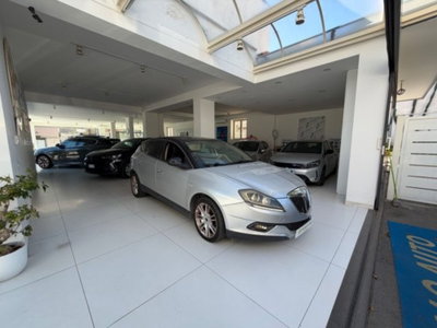 Lancia Delta 1.6 MJT DPF Gold (8)