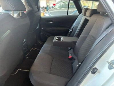 Toyota Corolla Touring Sports 1.8 Hybrid Business (13)