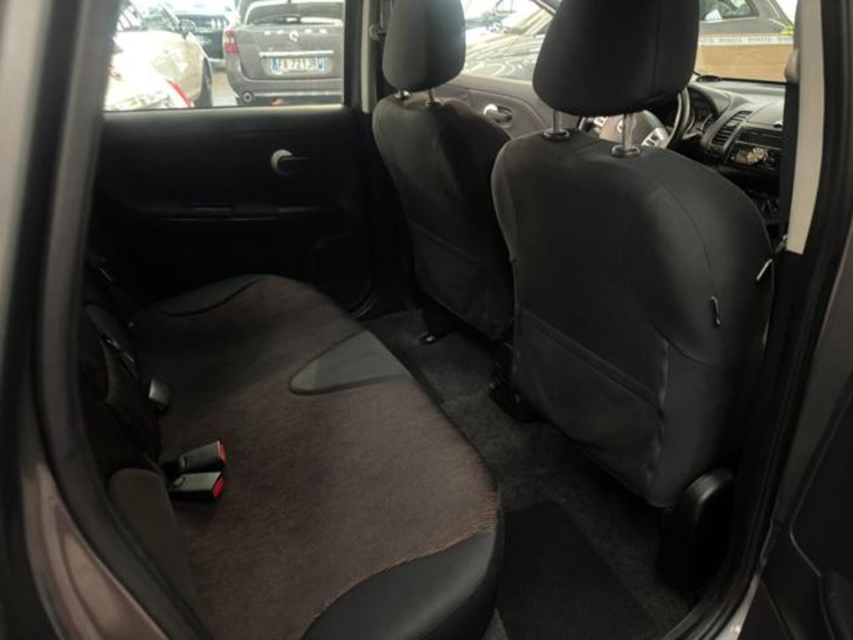 Nissan Note 1.4 16V Visia (17)