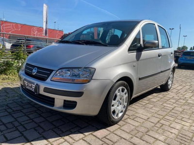 Fiat Idea 1.3 Multijet 16V (9)