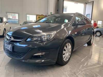 Opel Astra Station Wagon 1.4 Turbo 140CV Sports GPL Tech Cosmo (16)