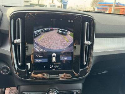 Volvo XC40 D3 AWD Momentum (15)