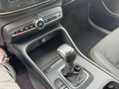 Volvo XC40 D3 AWD Momentum (17)