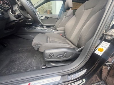 Audi A4 Avant 2.0 TDI 150 CV ultra S tronic (12)