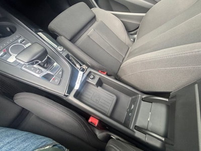 Audi A4 Avant 2.0 TDI 150 CV ultra S tronic (20)