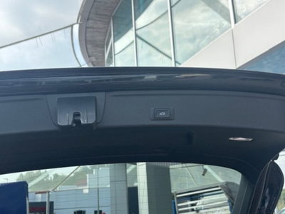 Audi A4 Avant 2.0 TDI 150 CV ultra S tronic (8)