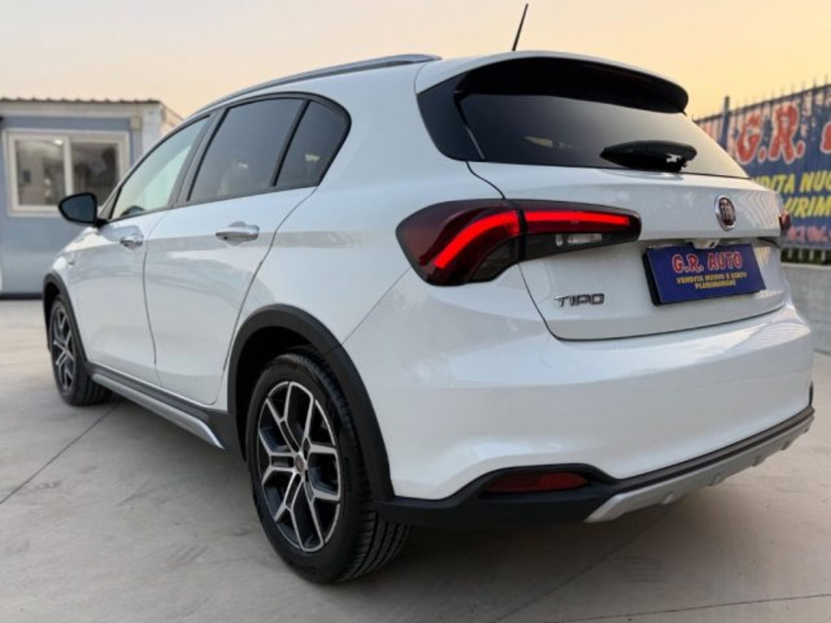 Fiat Tipo Tipo 5p 1.6 mjt Cross s&s 130cv (8)