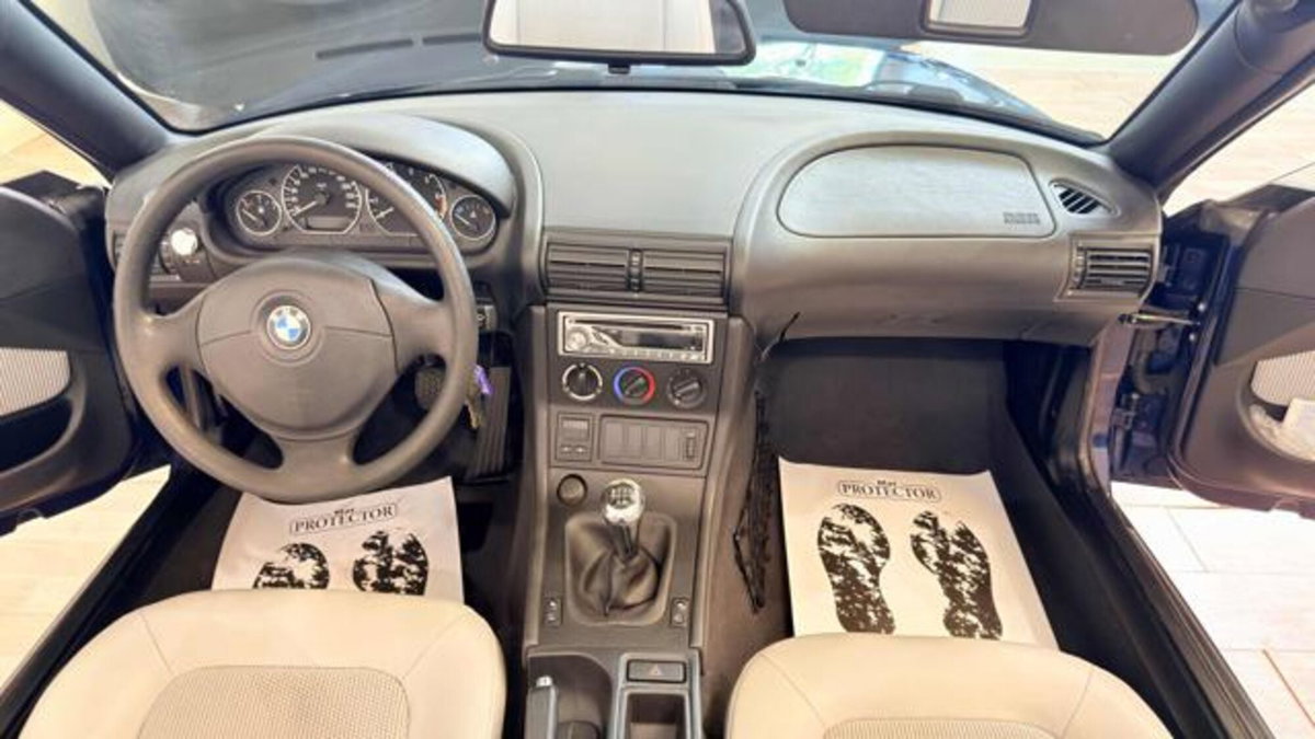 BMW Z3 Cabrio 1.8 cat Roadster (9)