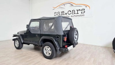 Jeep Wrangler 2.5 cat Soft top (EU) (2)