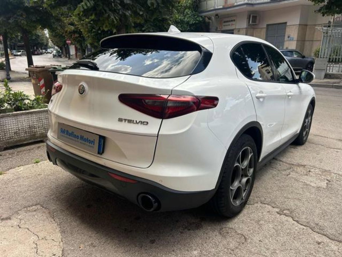 Alfa Romeo Stelvio Stelvio 2.2 Turbodiesel 190 CV AT8 Q4 Sprint (6)