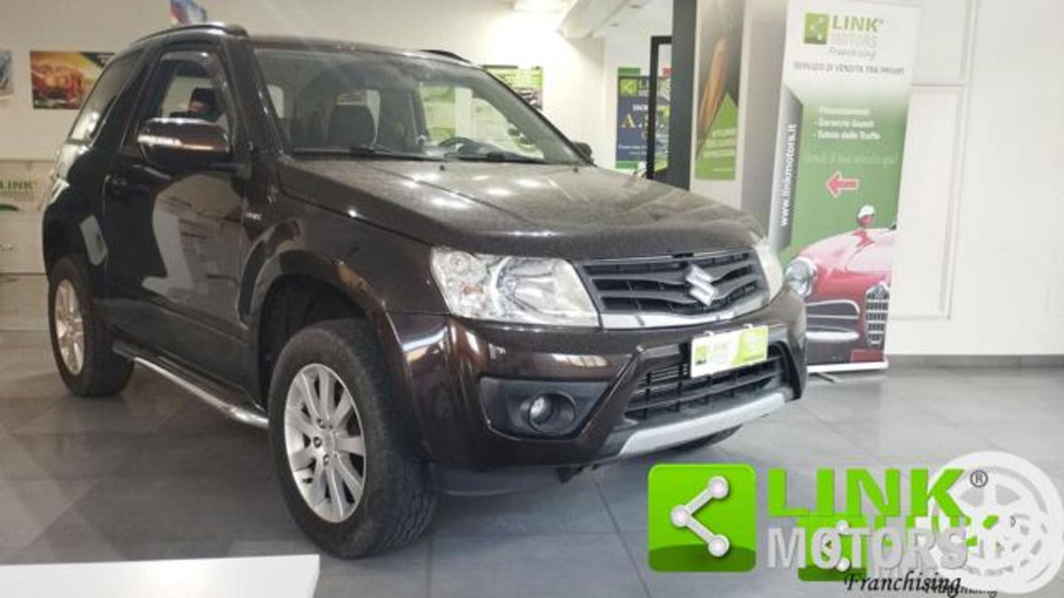 Suzuki Grand Vitara 1.9 DDiS 3 porte Evolution (3)