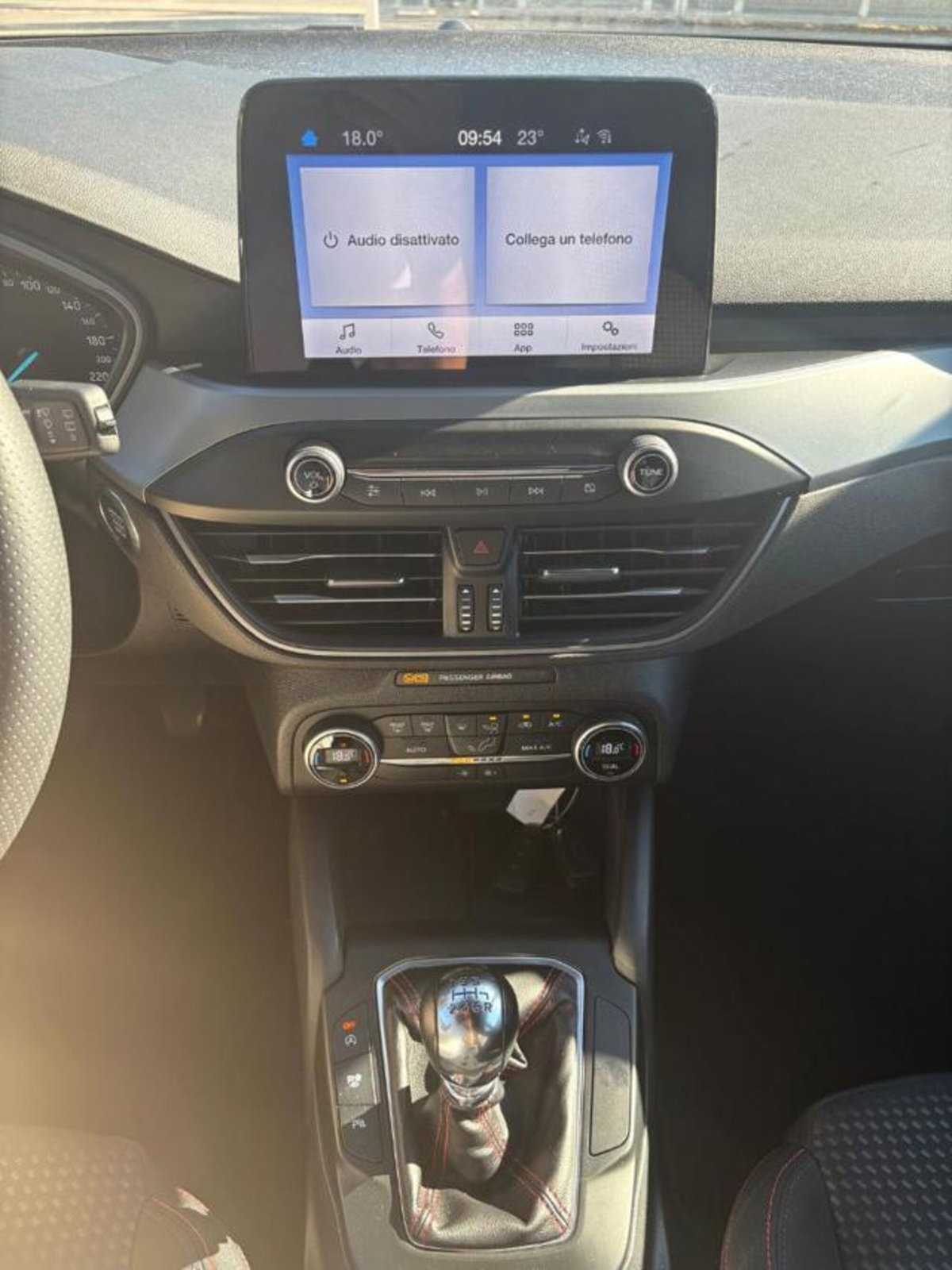 Ford Focus 1.0 EcoBoost Hybrid 125 CV Powershift 5p. ST-Line (17)