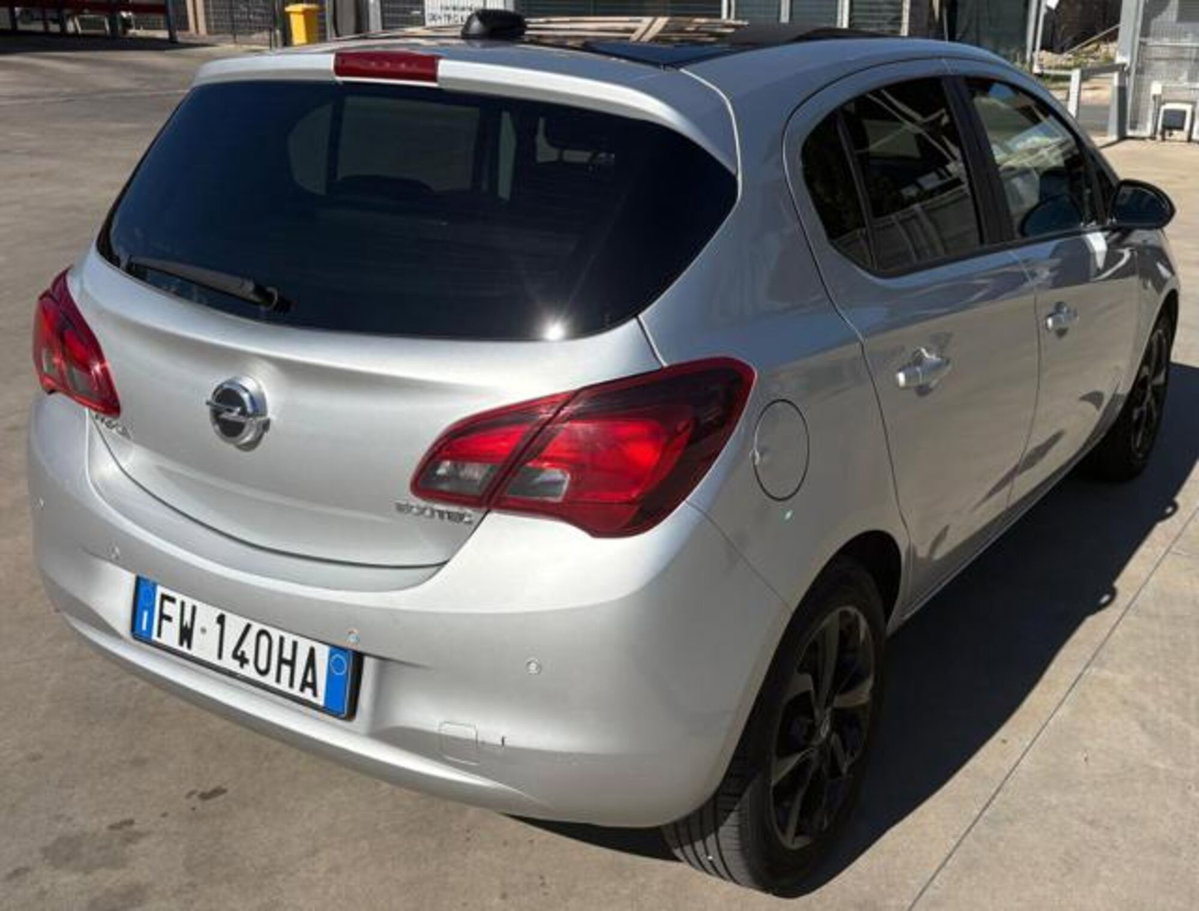 Opel Corsa 1.4 90CV GPL Tech 5 porte 120 Anniversary (5)