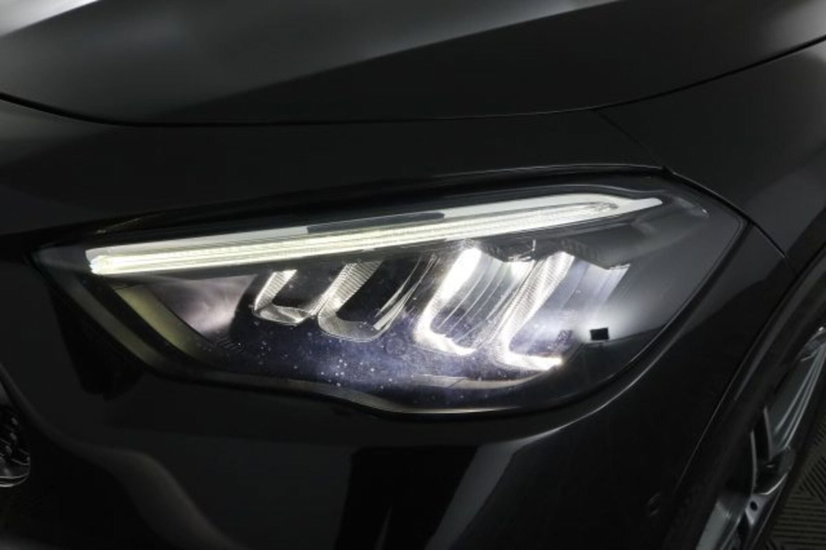 Mercedes-Benz CLA Shooting Brake 200 d Automatic 4Matic Shooting Brake Premium (9)