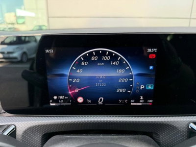 Mercedes-Benz CLA Shooting Brake 180 d Automatic Shooting Brake Sport (12)