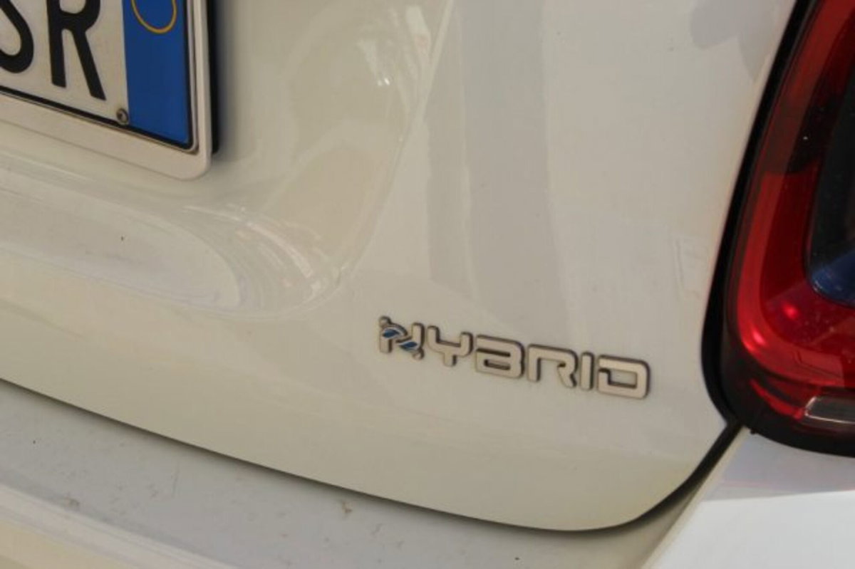 Fiat 500X 1.5 t4 hybrid Sport 130cv dct (5)