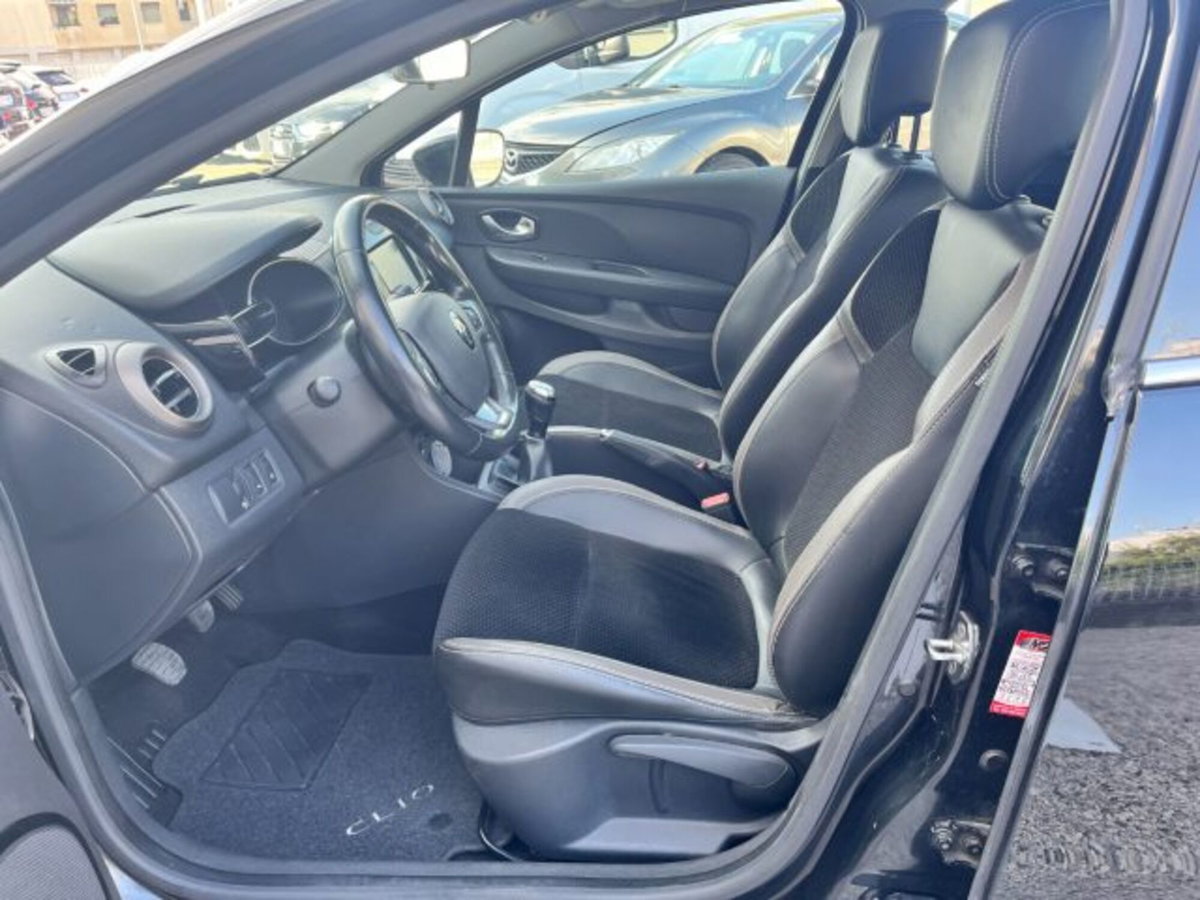 Renault Clio dCi 8V 75 CV Start&Stop 5 porte Energy Intens (5)