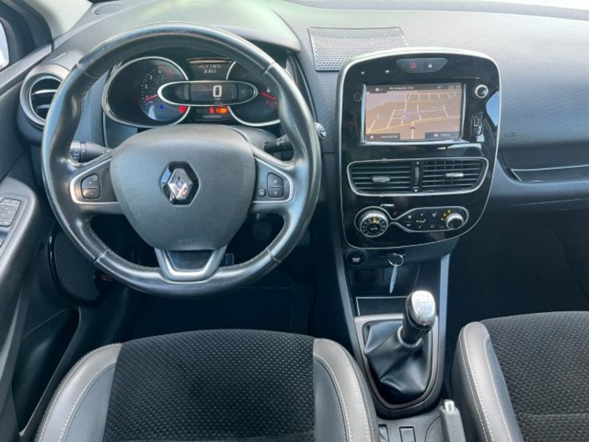 Renault Clio dCi 8V 75 CV Start&Stop 5 porte Energy Intens (7)