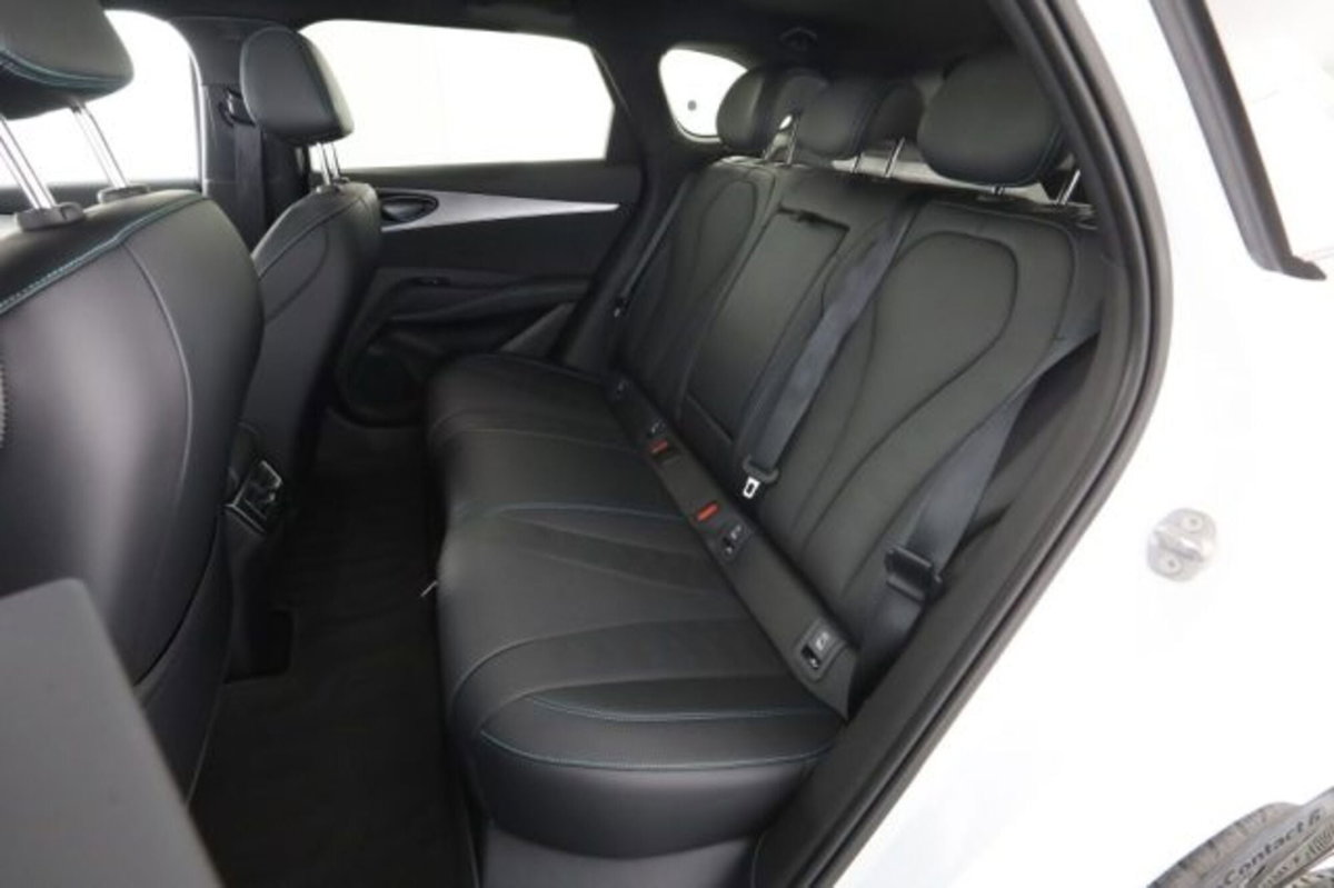 Byd Seal 6 DM-i Station Wagon 1.5 phev Comfort Lite (3)