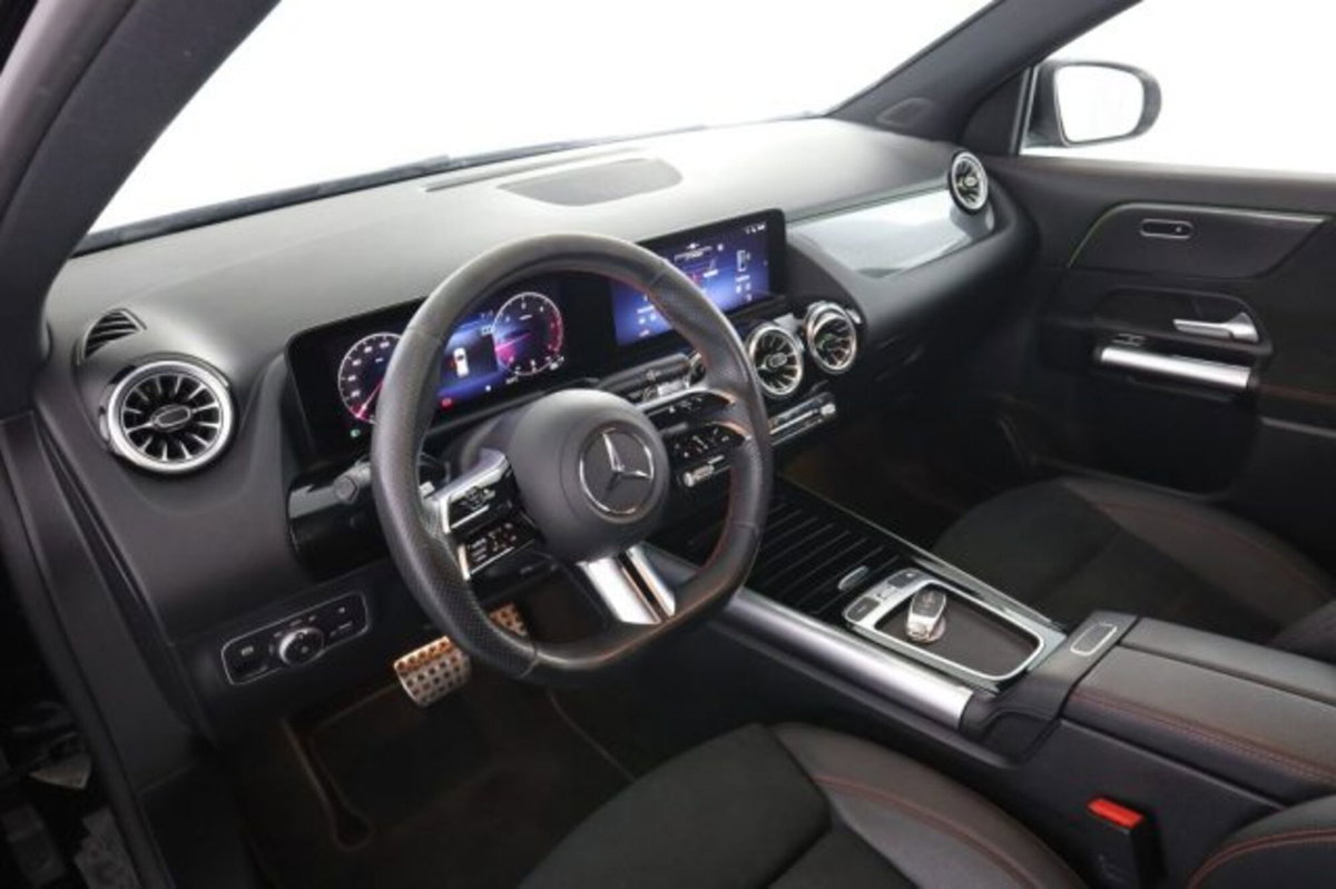 Mercedes-Benz CLA Shooting Brake 200 d Automatic Shooting Brake Premium