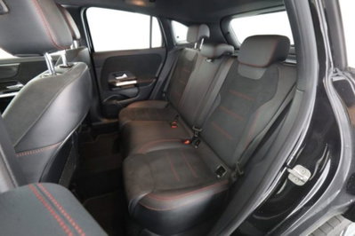 Mercedes-Benz CLA Shooting Brake 200 d Automatic Shooting Brake Premium (3)