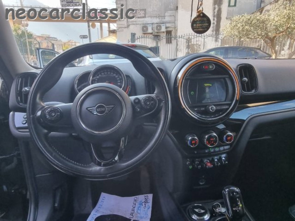 MINI Mini Countryman 2.0 Cooper D Essential Countryman (11)