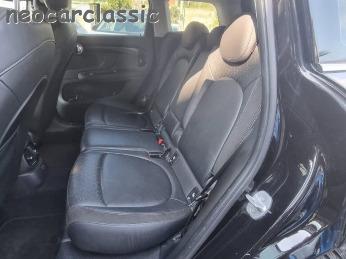MINI Mini Countryman 2.0 Cooper D Essential Countryman (9)