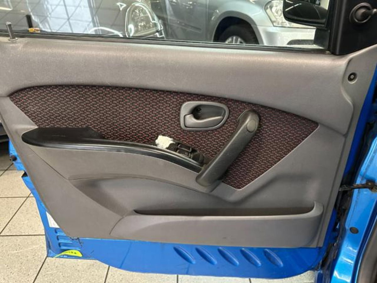Hyundai Atos 1.1 12V Active (8)