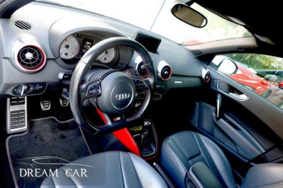 Audi S1 Sportback 2.0 TFSI quattro (9)