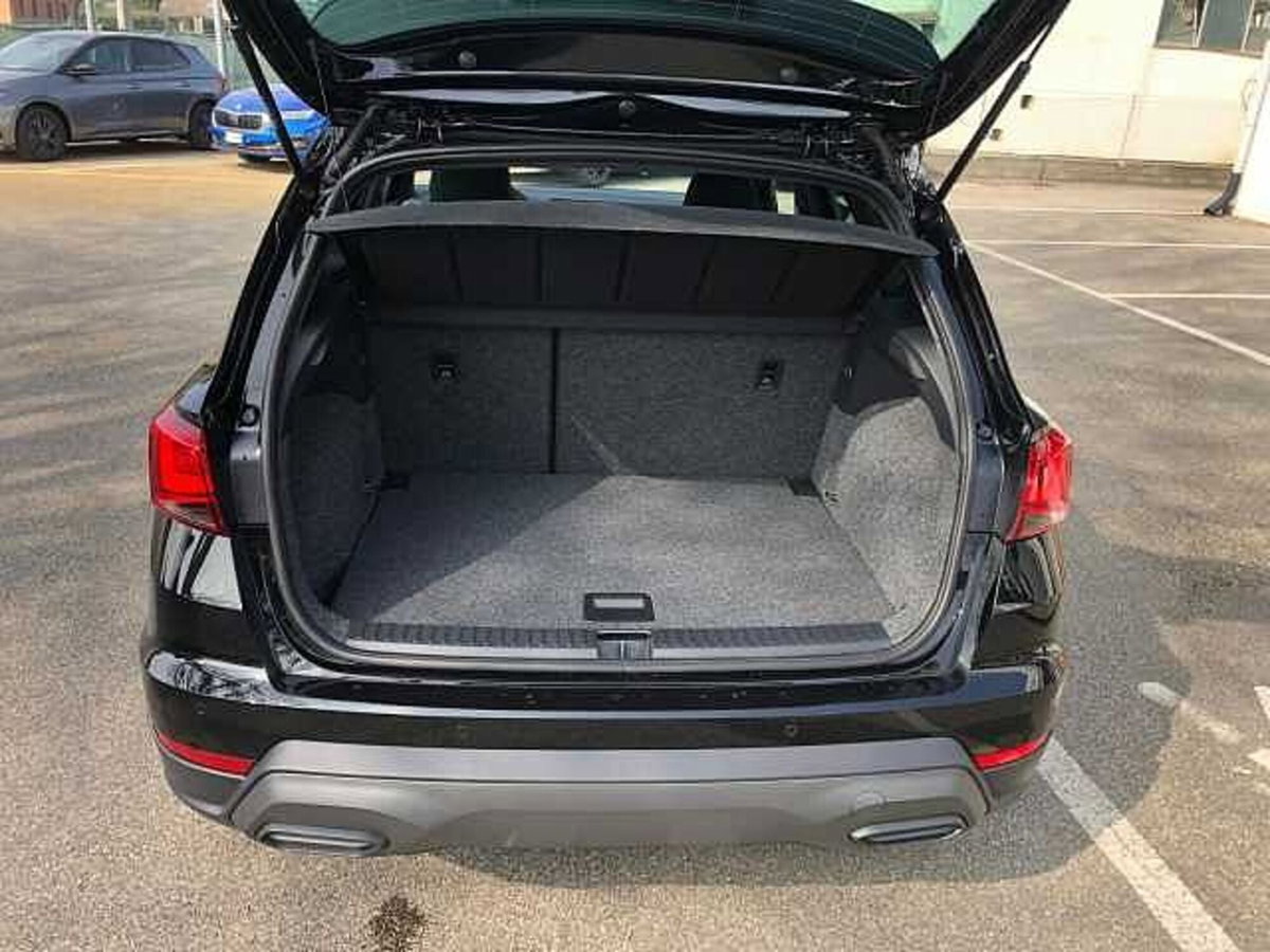 SEAT Arona 1.0 EcoTSI Black Edition (7)