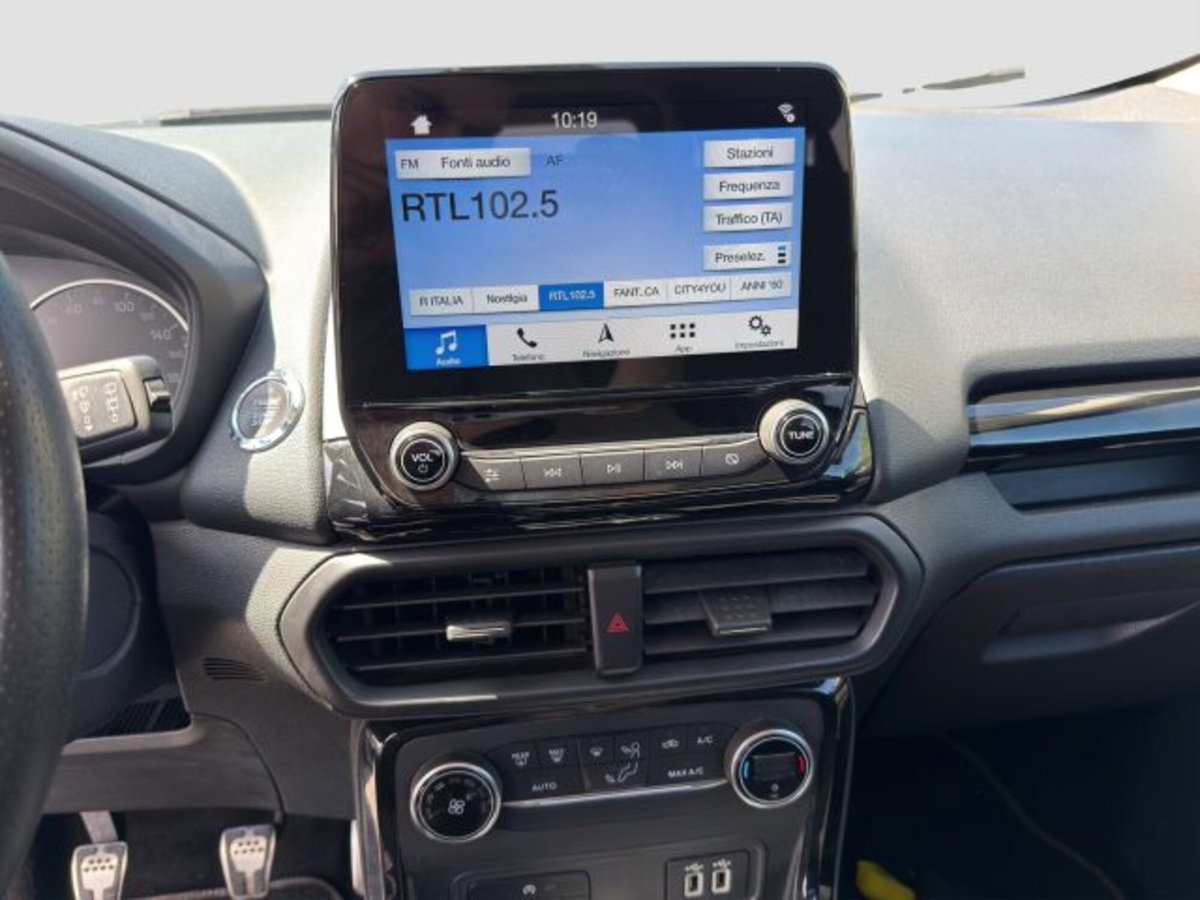 Ford EcoSport 1.0 EcoBoost 100 CV ST-Line (17)