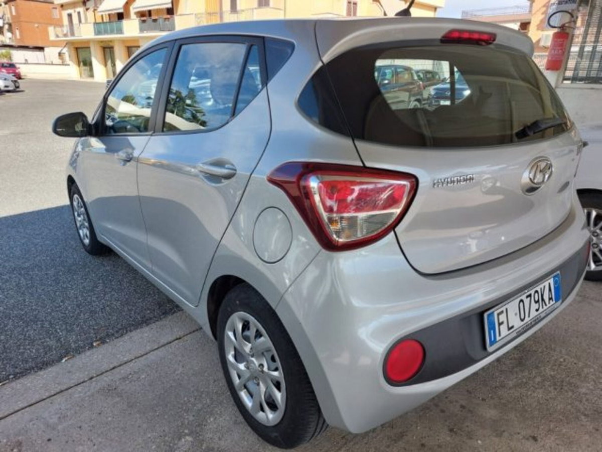 Hyundai i10 1.0 MPI Prime (4)