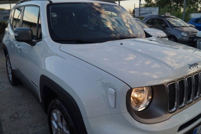 Jeep Renegade 1.3 T4 190CV PHEV 4xe AT6 Limited (3)