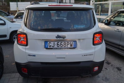 Jeep Renegade 1.3 T4 190CV PHEV 4xe AT6 Limited (5)