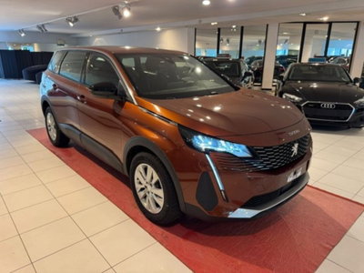 Peugeot 5008 1.5 bluehdi GT s&s 130cv eat8 usata
