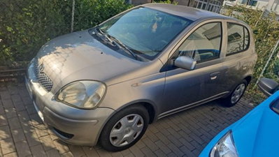Toyota Yaris 16V cat 5 porte usata