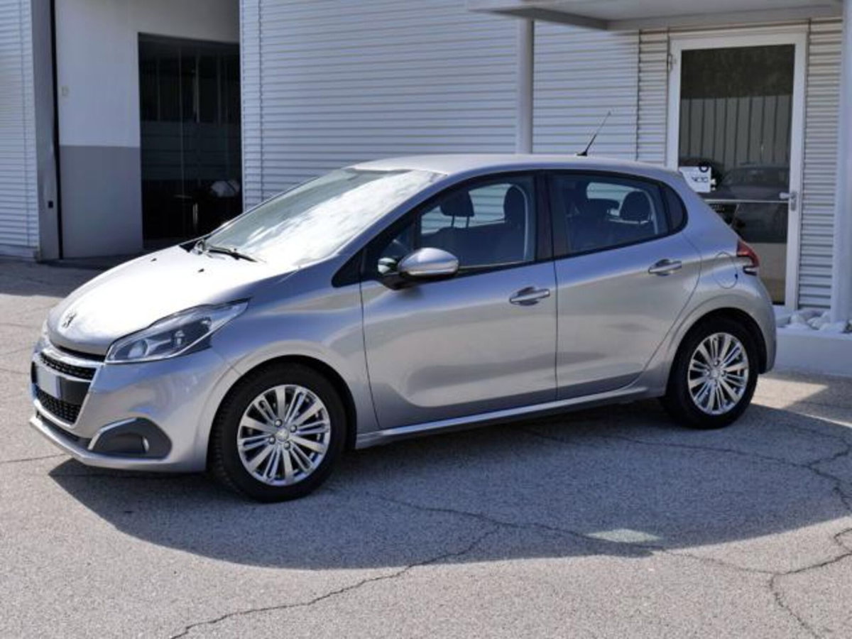 Peugeot 208 82 5p. GPL Active (2)