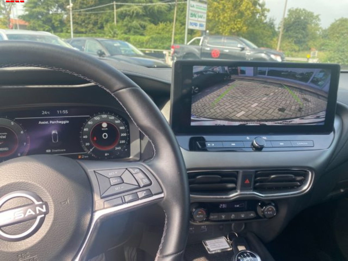 Nissan Juke 1.0 dig-t N-Connecta 114cv (13)