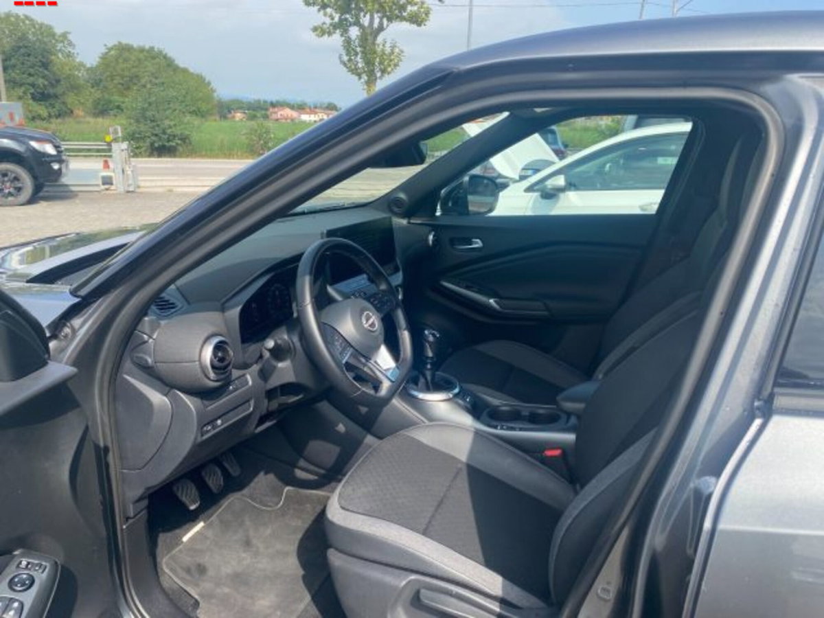 Nissan Juke 1.0 dig-t N-Connecta 114cv (8)