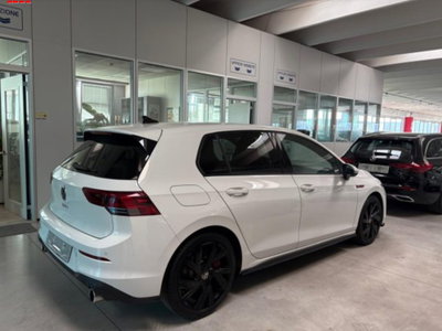 Volkswagen Golf 2.0 TSI GTI DSG (2)
