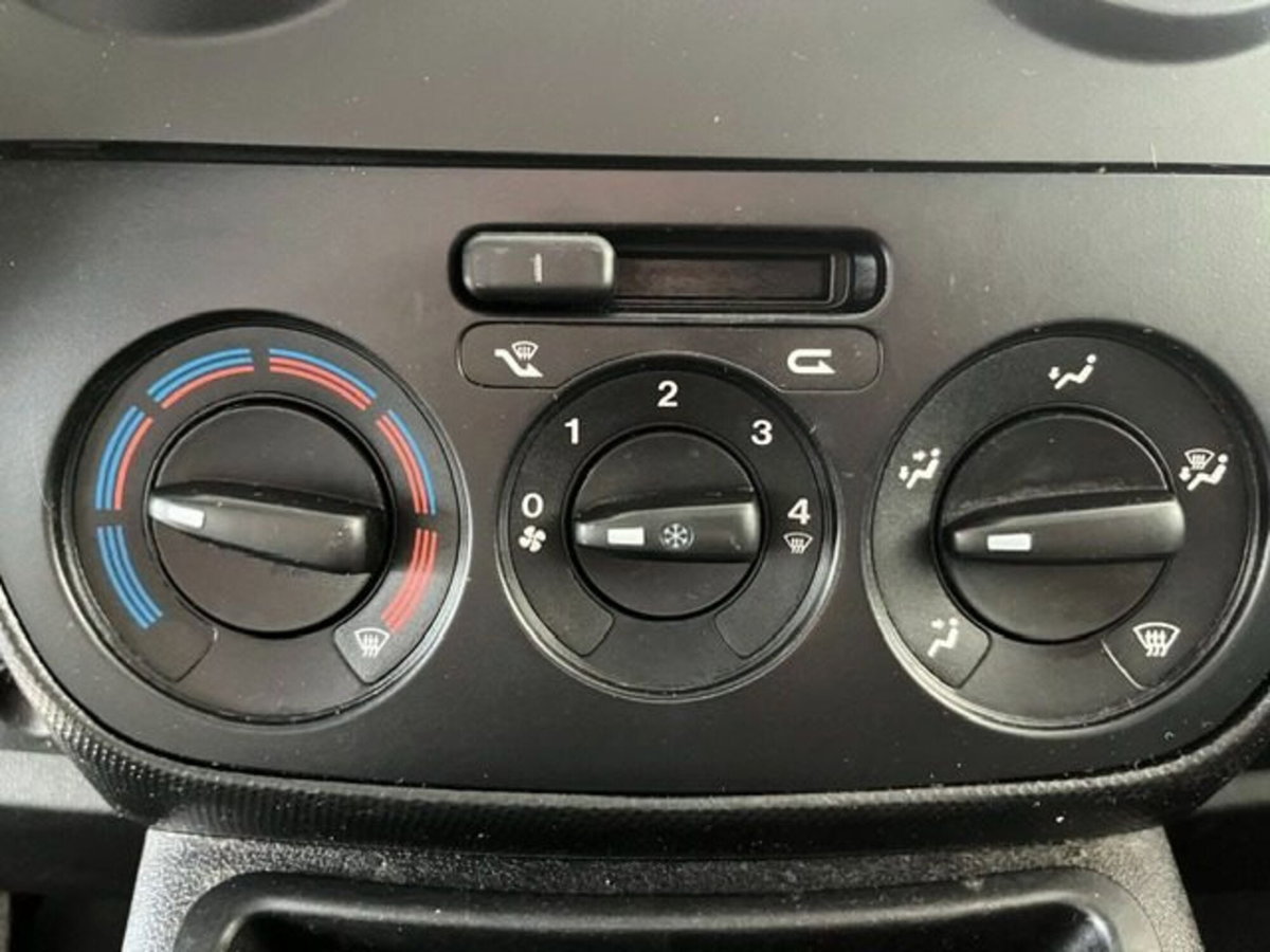 Fiat Fiorino QUBO 1.3 MJT 95CV SX (N1) (15)