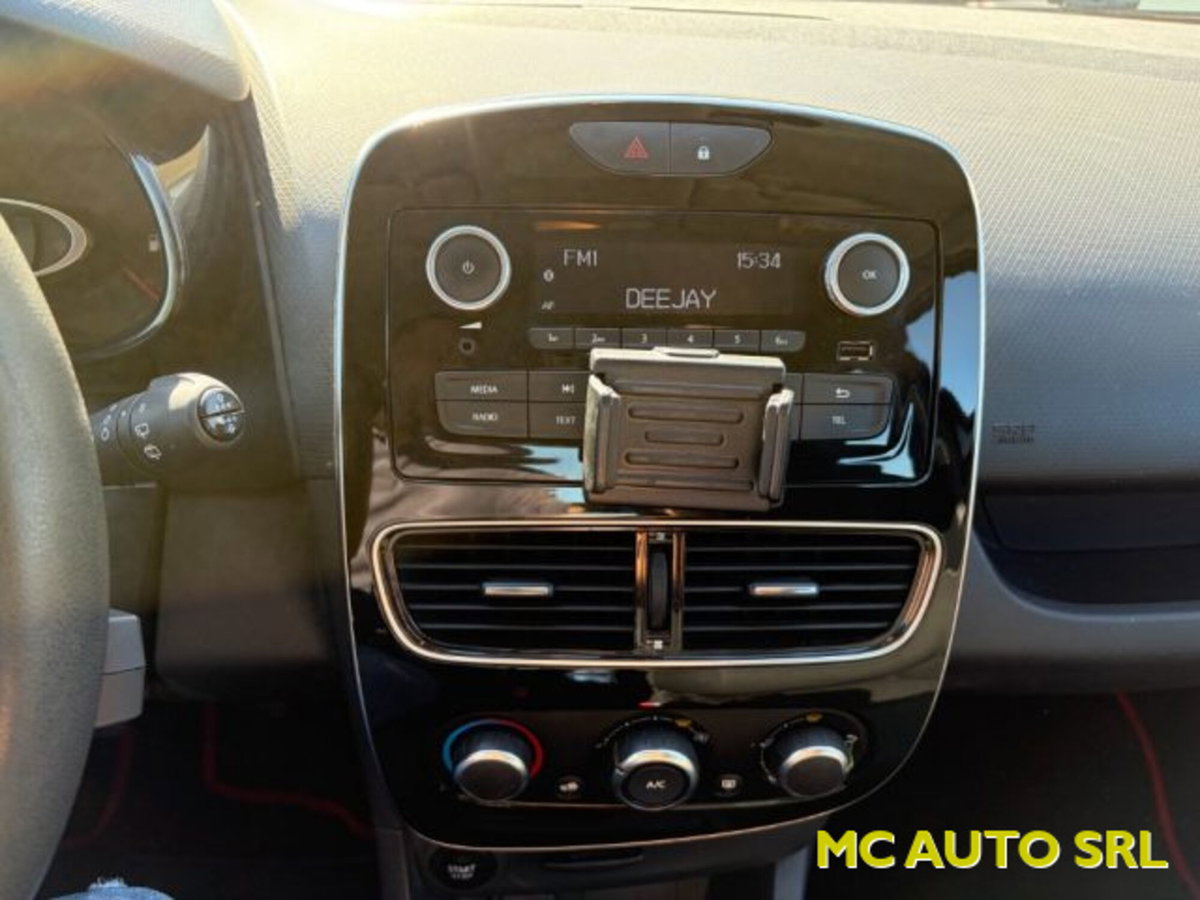 Renault Clio TCe 12V 90 CV GPL 5 porte Van Energy (11)