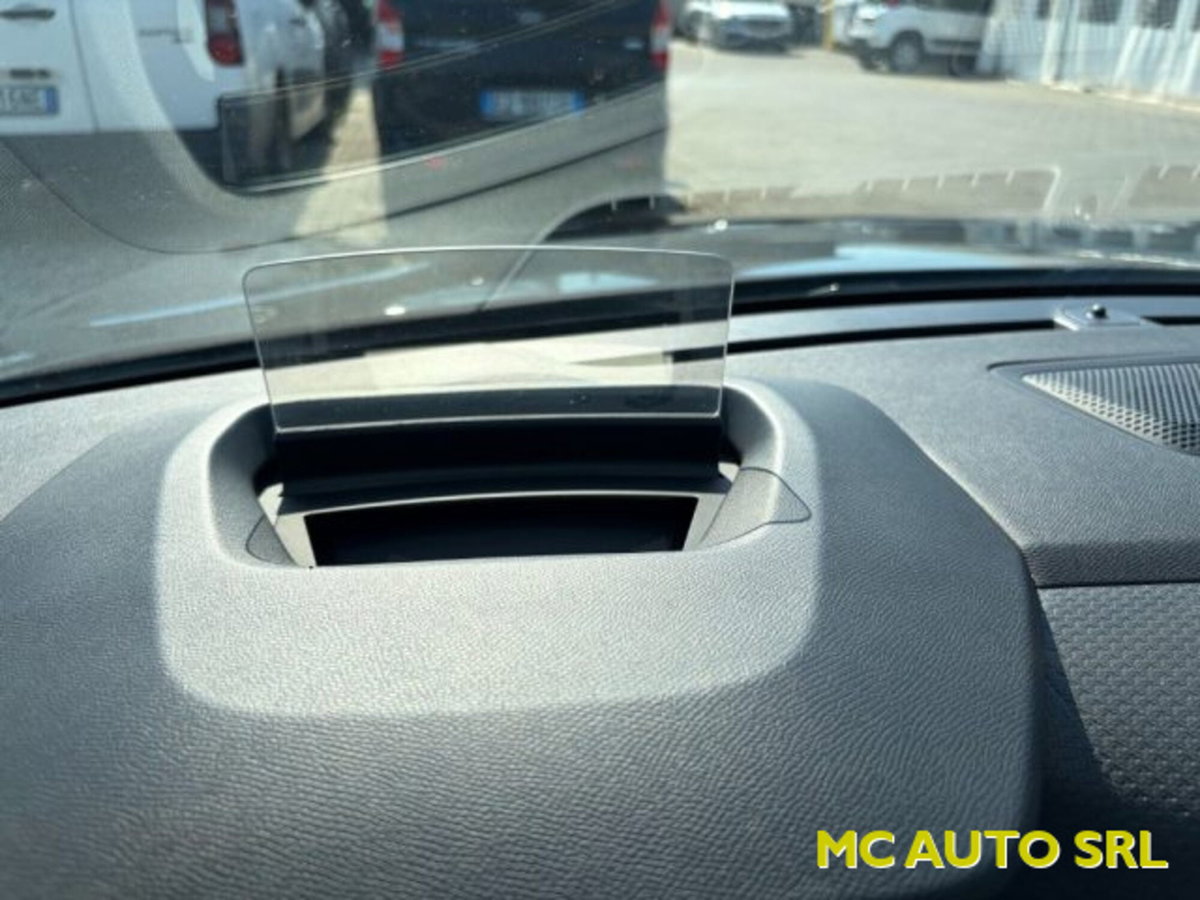 Citroen C4 X 1.2 puretech Max s&s 130cv eat8 (13)