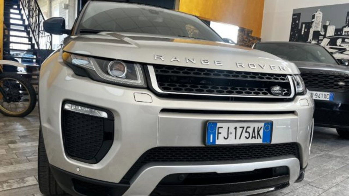 Land Rover Range Rover Evoque 2.0 TD4 150 CV 5p. SE Dynamic (2)