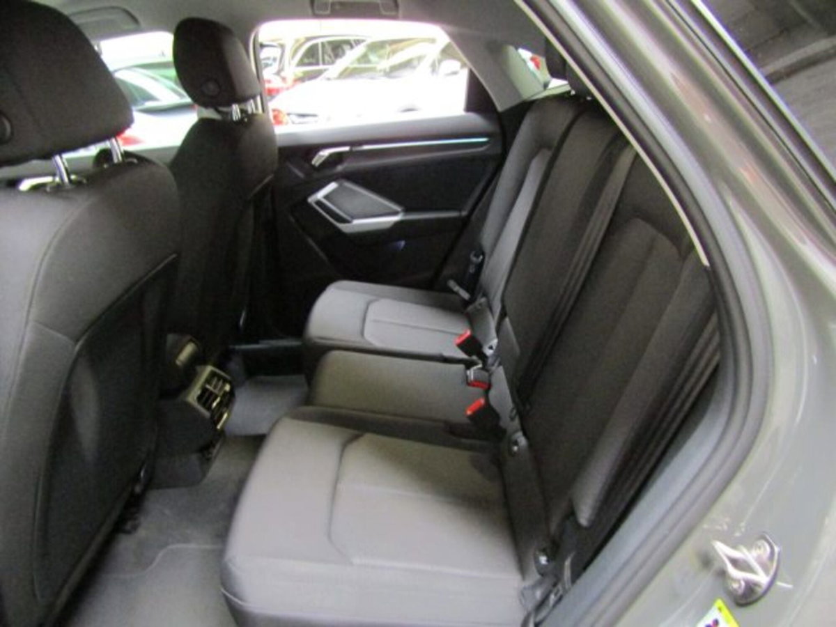 Audi Q3 Sportback Sportback 35 2.0 tdi s-tronic (10)