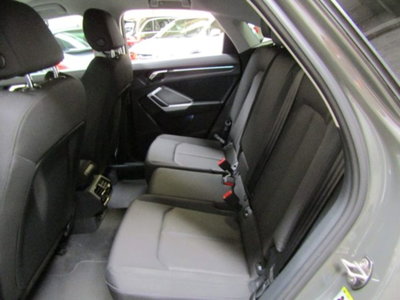 Audi Q3 Sportback Sportback 35 2.0 tdi s-tronic (10)
