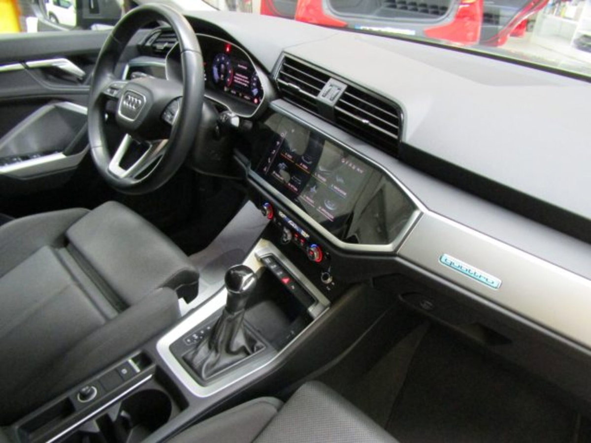 Audi Q3 Sportback Sportback 35 2.0 tdi s-tronic (15)